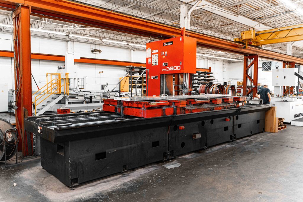 VM 3800 Steel cutting